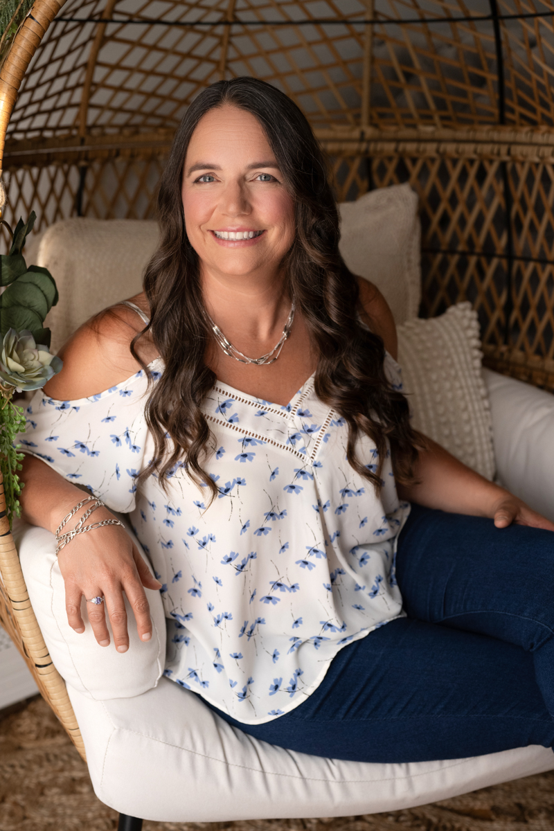 j-Fabulous-over-40-photographer-portrait-mattapoisett